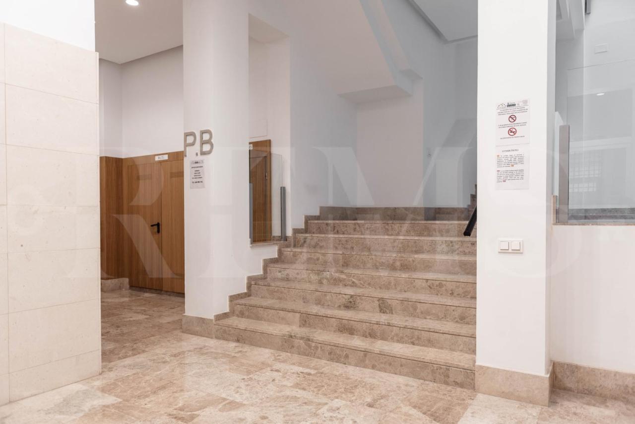 Dreamy Mediterranean Apartment With Parking - Center By Rems Malaga Exterior photo